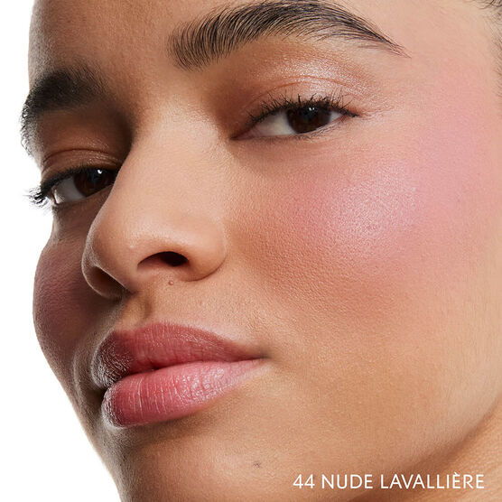 BLUSH EM P� ME BLUSH